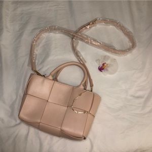 NWT Forever 21 Small Pink Woven Faux PU Leather Crossbody Handbag Purse